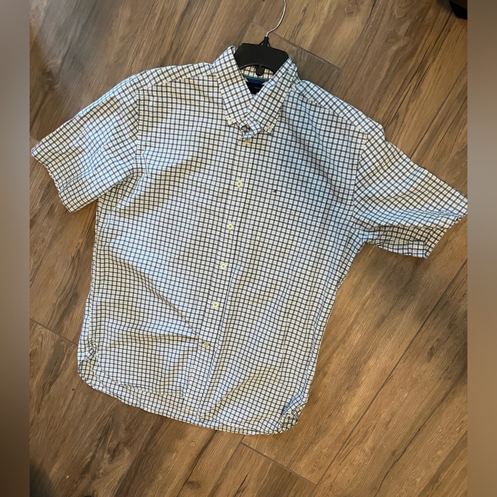 Tommy Hilfiger short sleeve button shirt